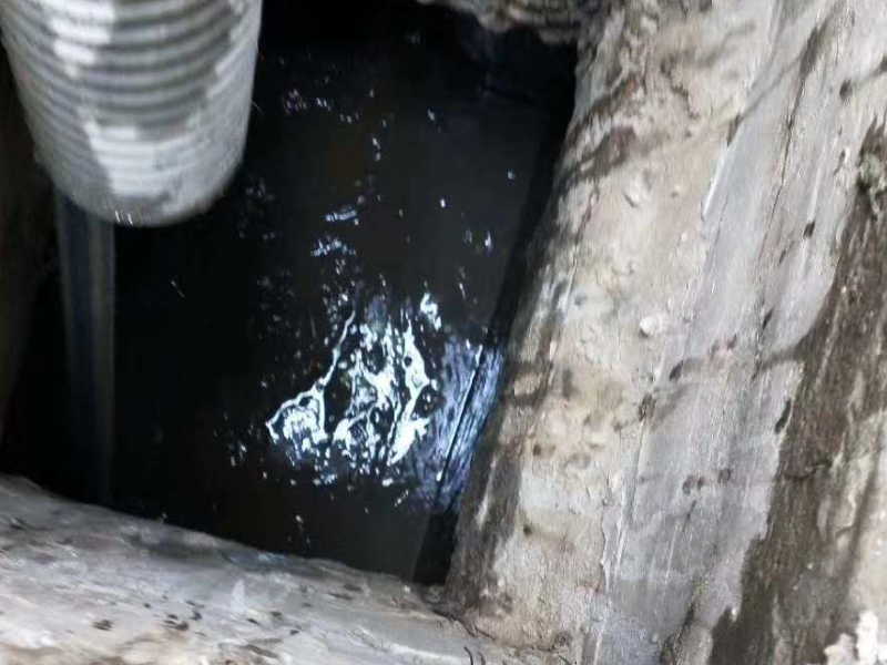 无锡锡山区槽罐车抽污水清理化粪池环卫所抽粪